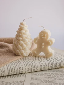 Рождественская свечка "Шишка Карпатская", аромат - Секвойя и мох Candle Design модель 170.2021 Фото