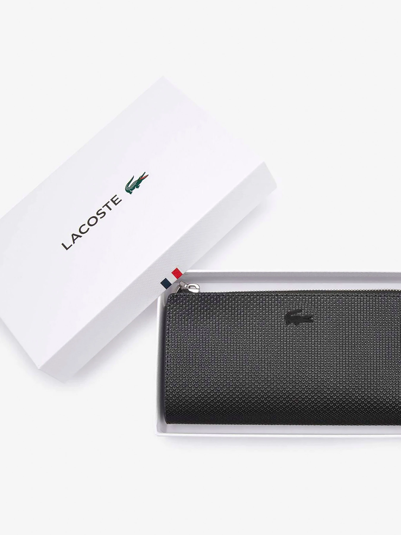 Кошельки Lacoste модель NF3580KL000 Кошельки Lacoste модель NF3580KL000 Фото
