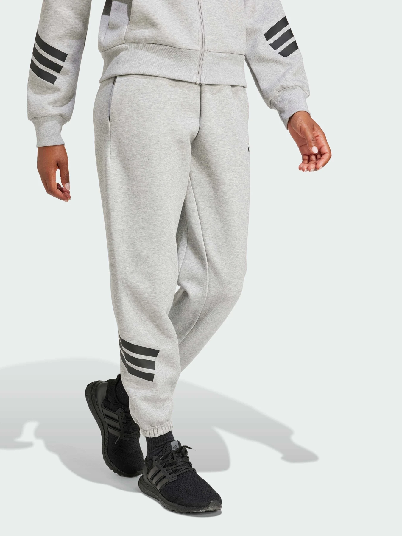 Брюки Adidas 3 Stripes модель JE0155 Фото
