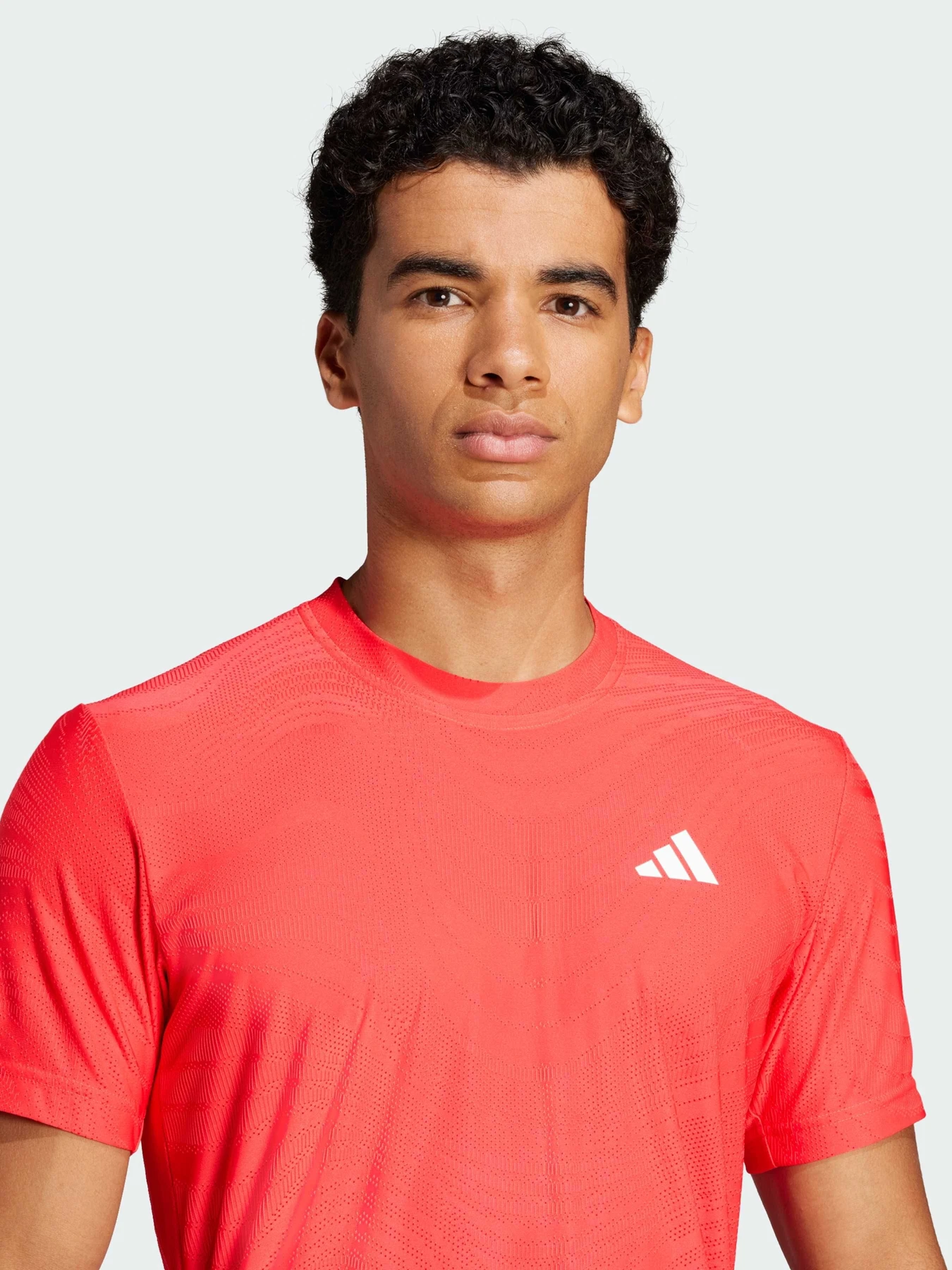 Футболки и поло Adidas модель JE3508 Футболки и поло Adidas модель JE3508 Фото