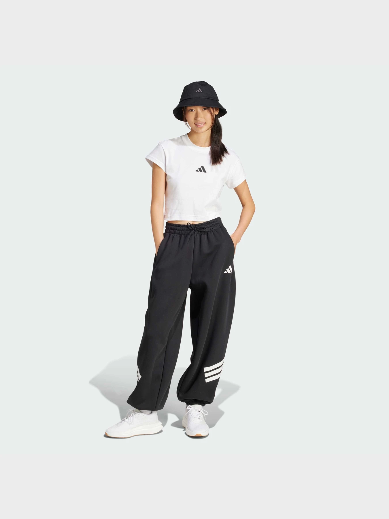 Футболки і поло Adidas модель JE4001 Фото