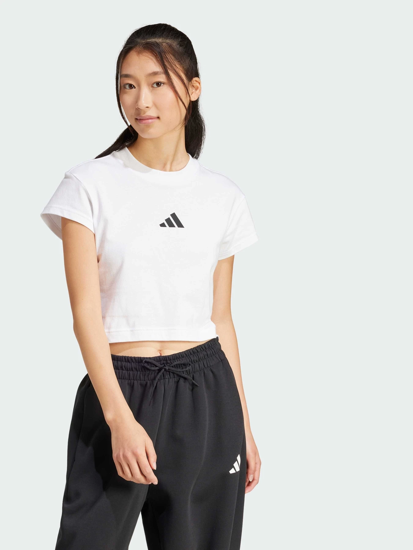 Футболки і поло Adidas модель JE4001 Фото