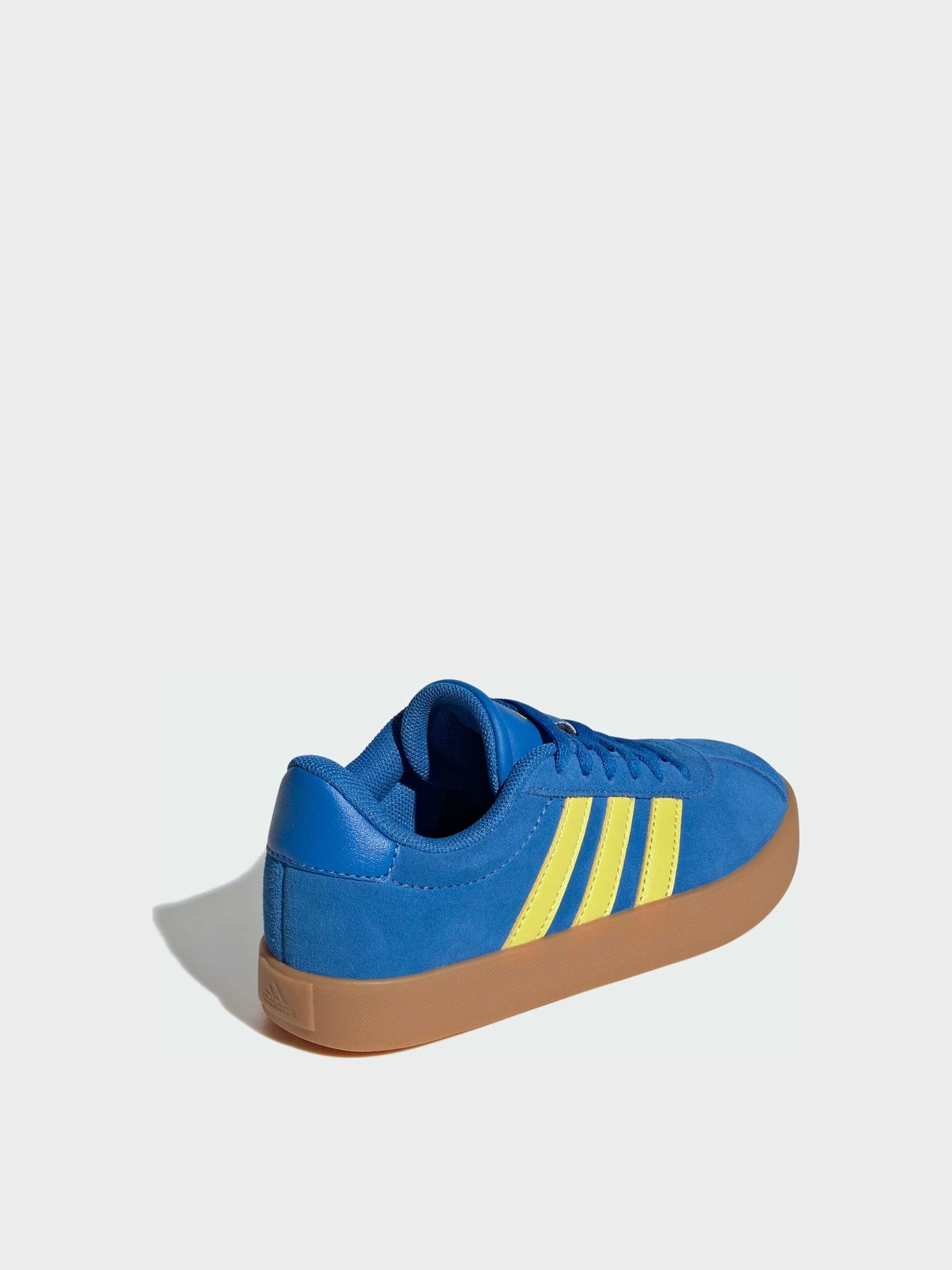 Кеди Adidas модель JH8723 Кеди Adidas модель JH8723 Фото