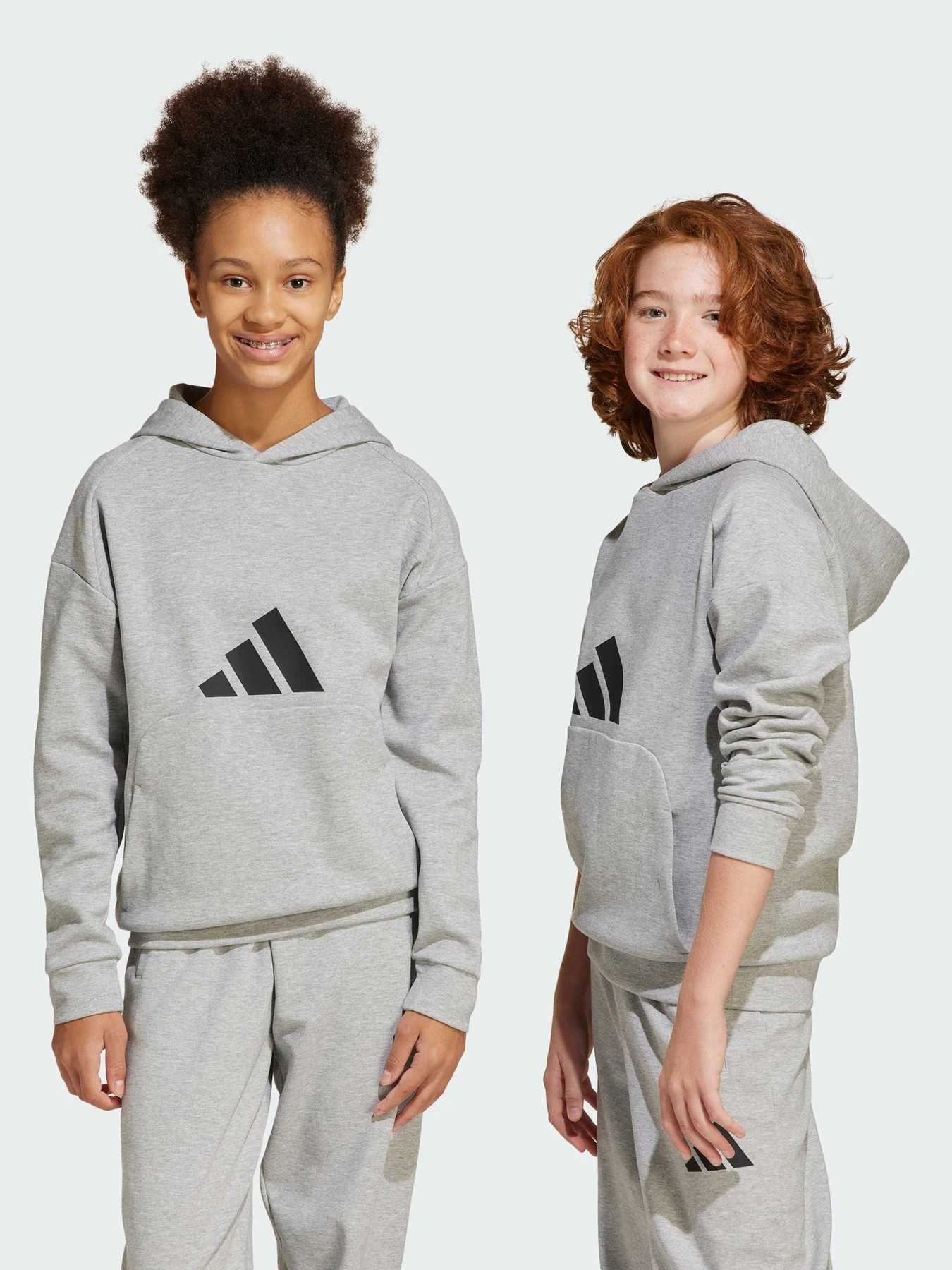 Худи и свитшоты Adidas модель JJ4788 Худи и свитшоты Adidas модель JJ4788 Фото