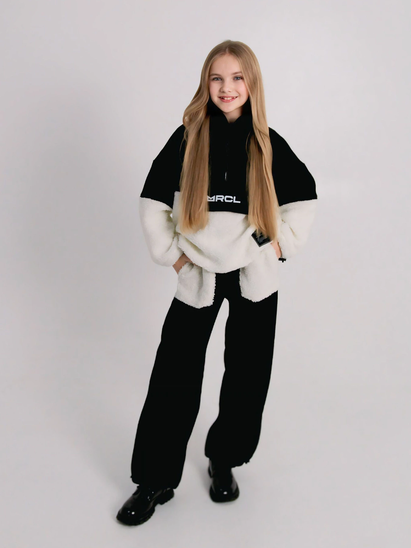 Худи и свитшоты Miracle Kids модель 77-01-005-1 Худи и свитшоты Miracle Kids модель 77-01-005-1 Фото