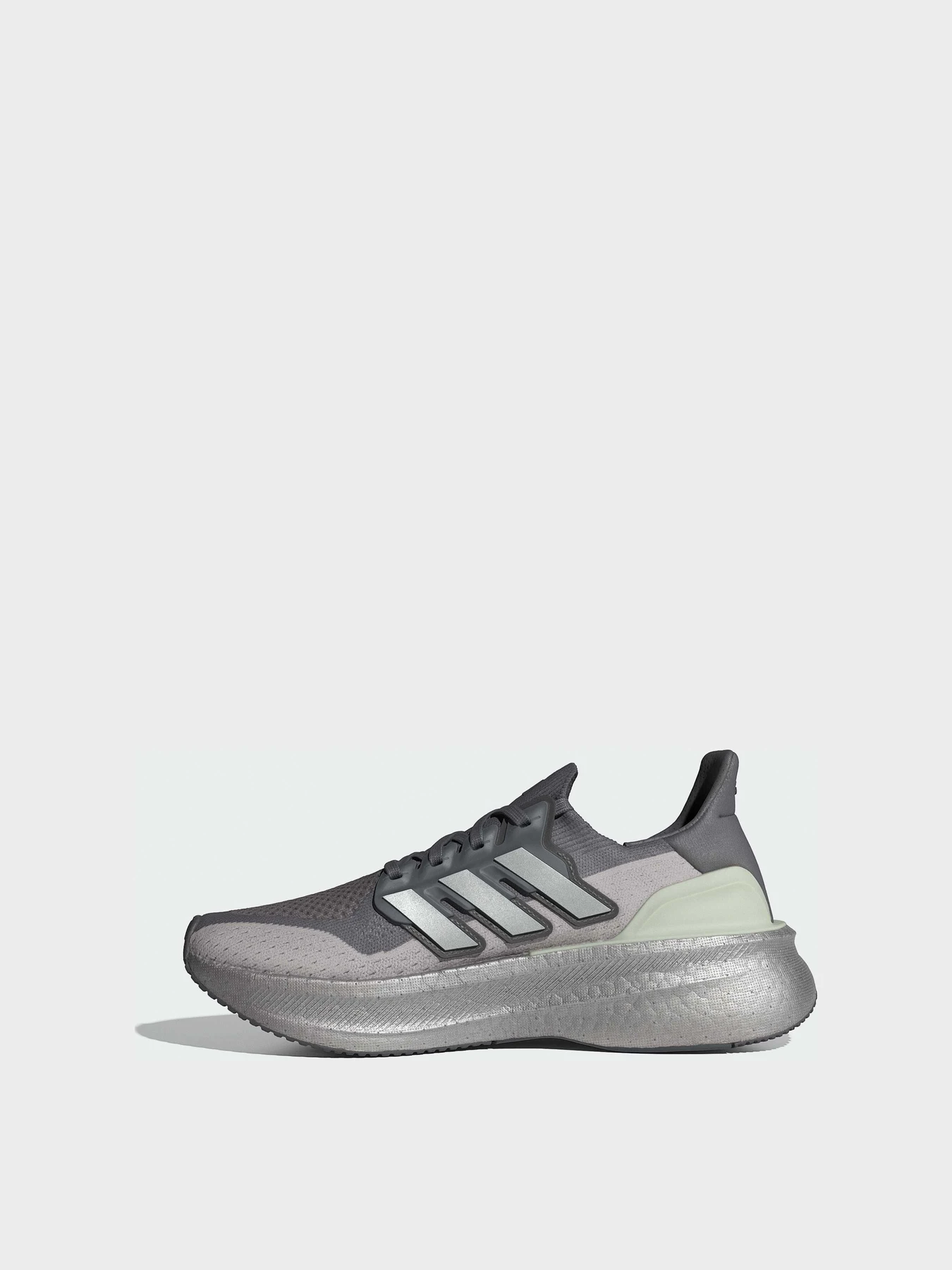 Кроссовки Adidas Ultraboost модель ID8839 Кроссовки Adidas Ultraboost модель ID8839 Фото