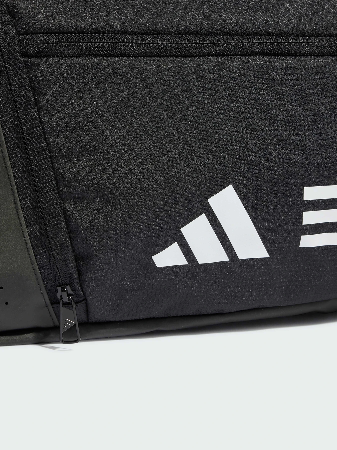 Сумки Adidas модель IP9863 Сумки Adidas модель IP9863 Фото