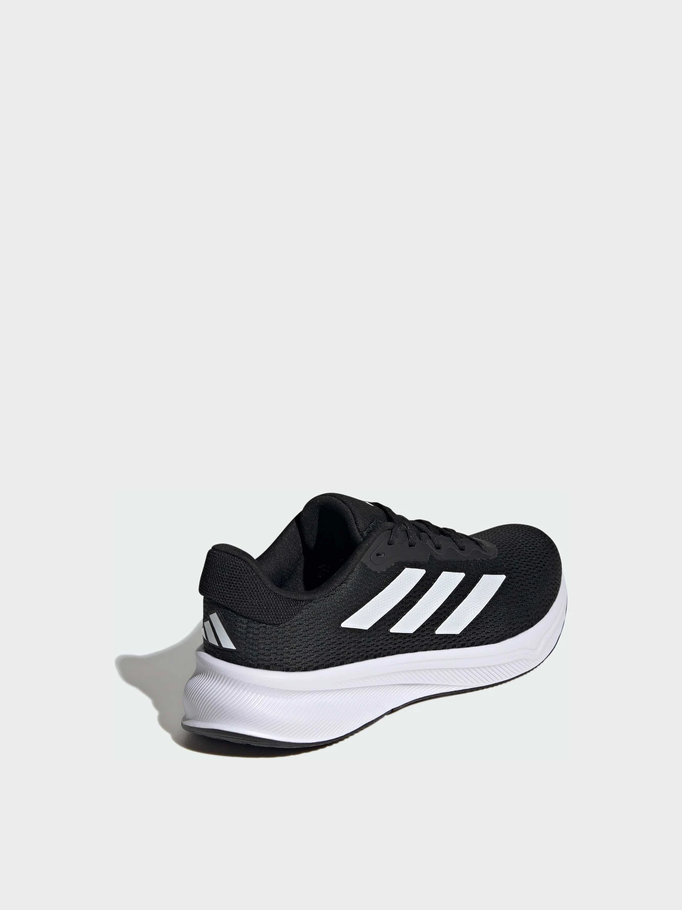 Кроссовки Adidas Response модель IH6007 Кроссовки Adidas Response модель IH6007 Фото