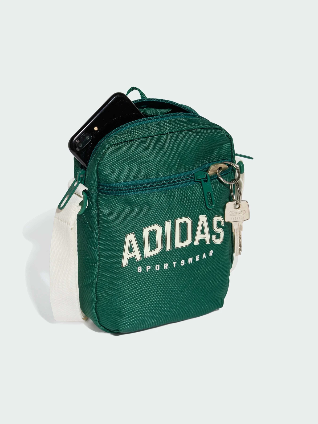 Сумки Adidas модель JD1901 Сумки Adidas модель JD1901 Фото