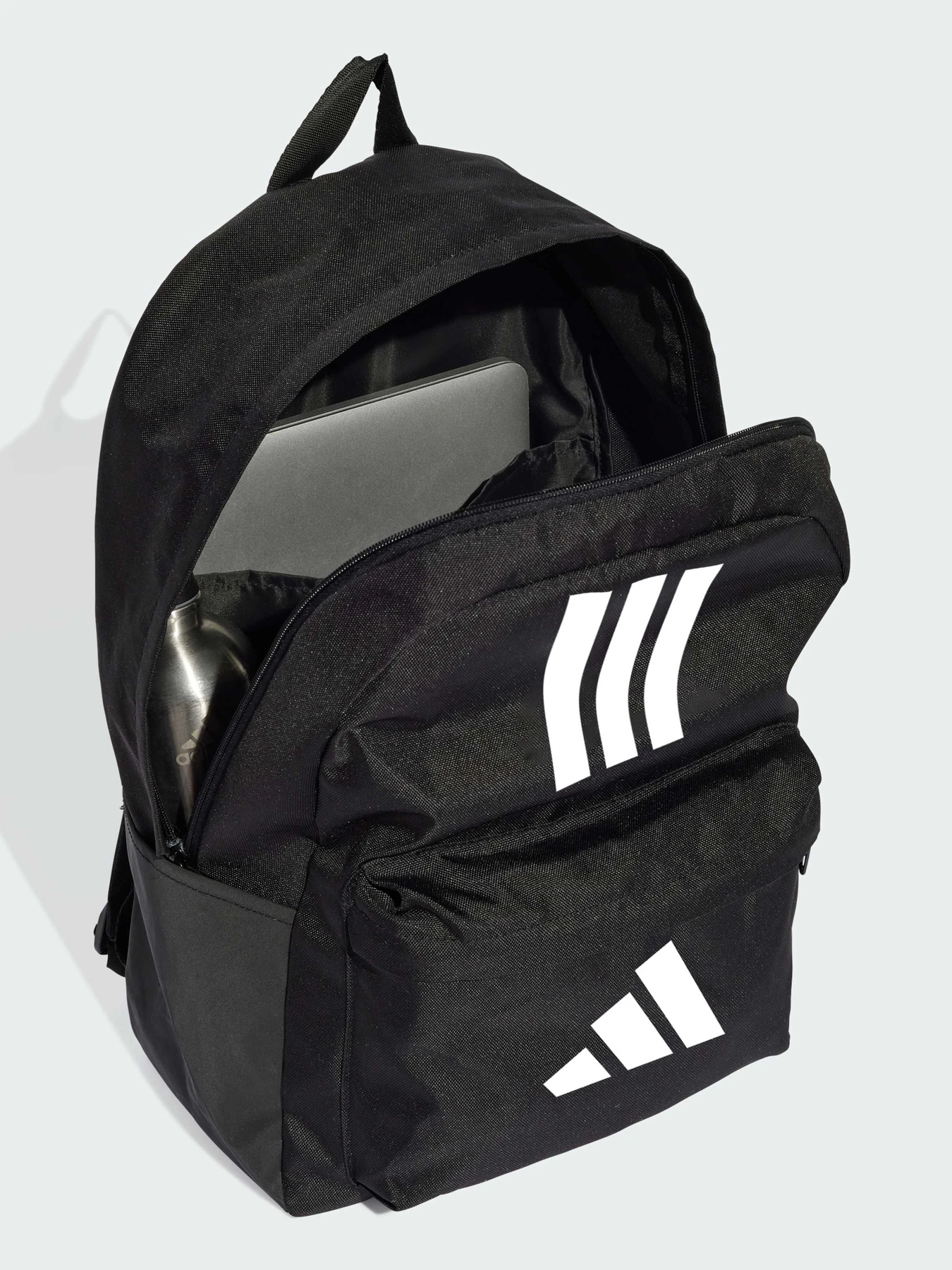 Рюкзаки Adidas модель JD9563 Рюкзаки Adidas модель JD9563 Фото