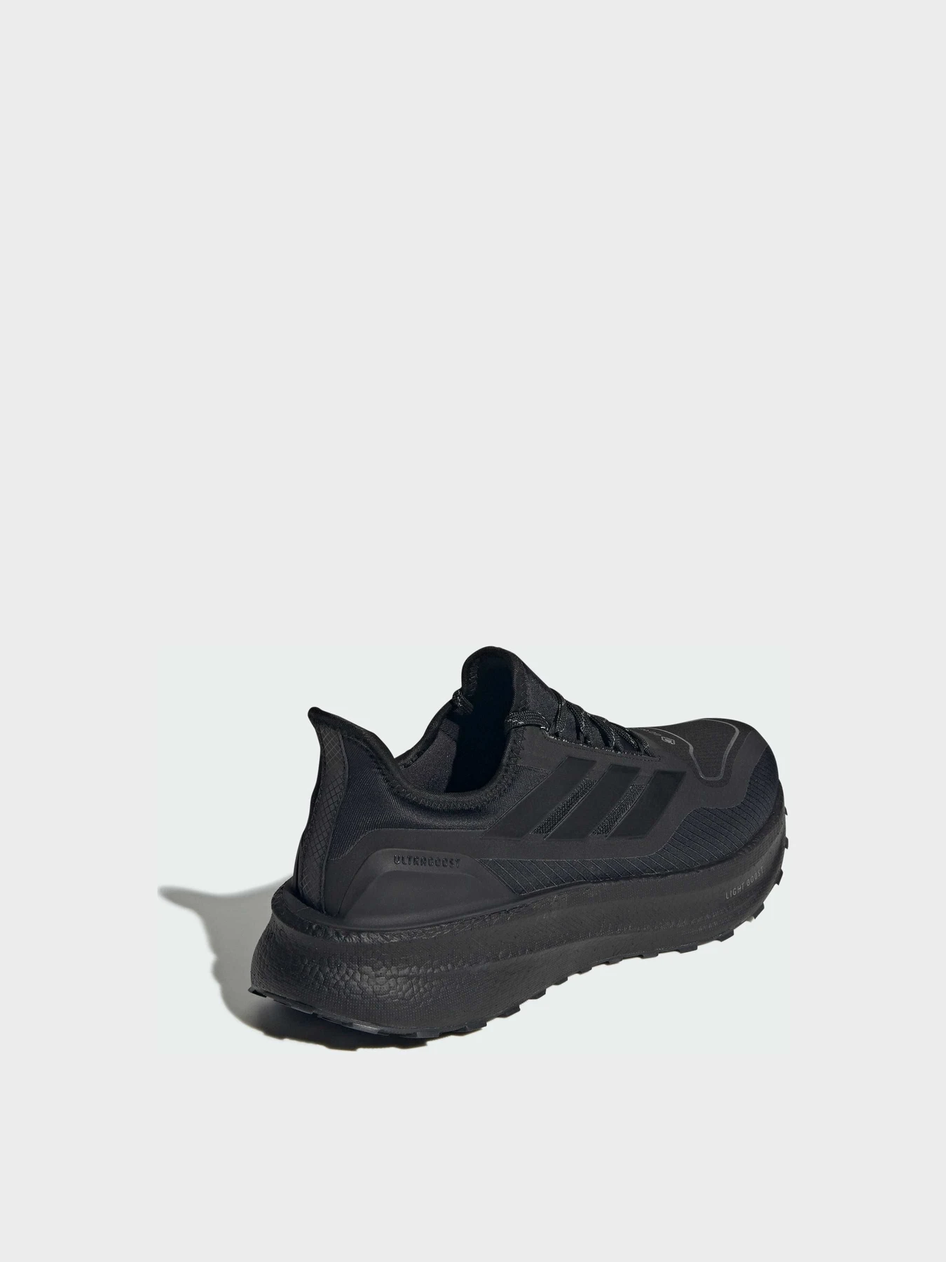 Кроссовки Adidas Ultraboost модель JI1384 Фото
