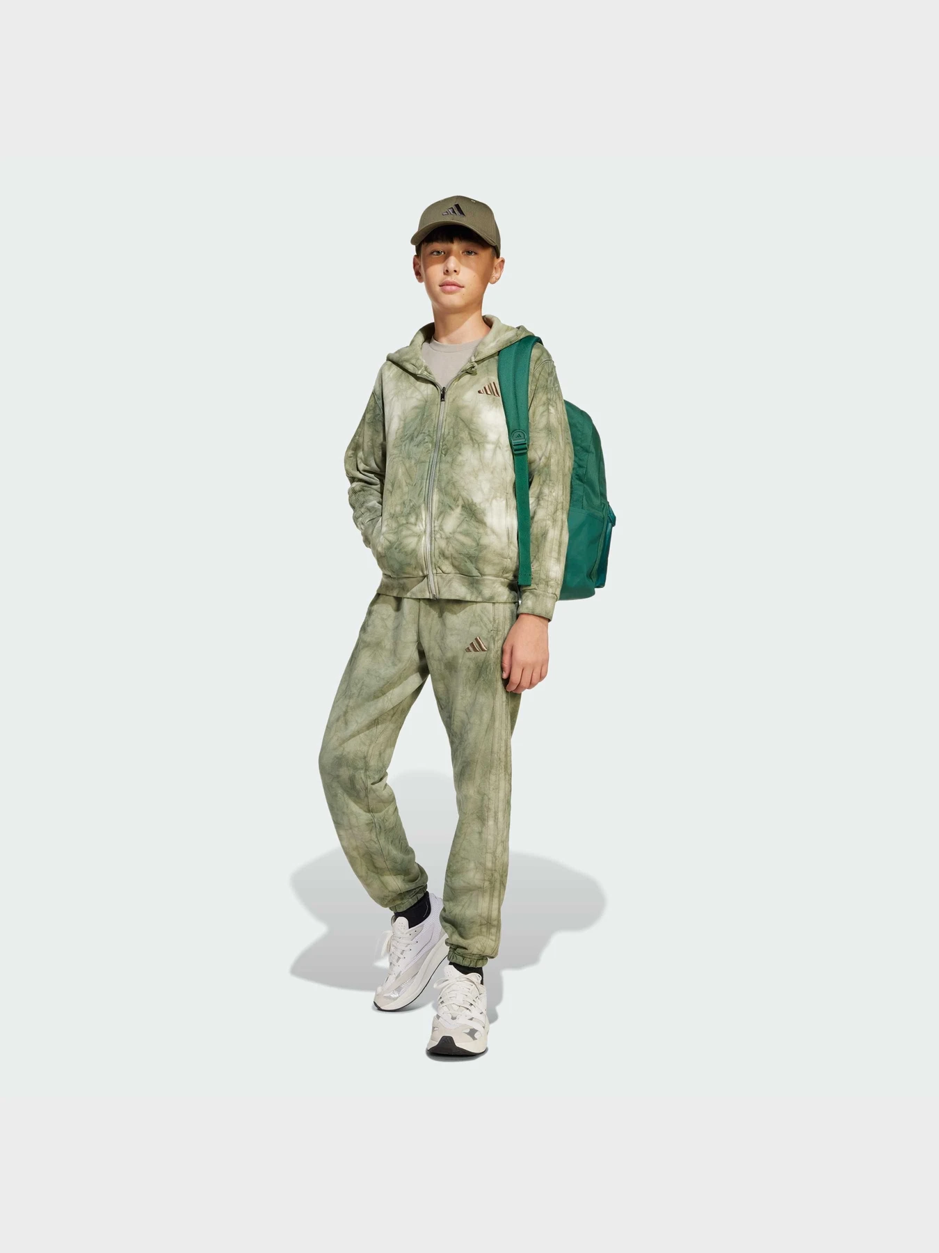 Шапки и кепки Adidas Культовые силуэты модель JP0395 Шапки и кепки Adidas Культовые силуэты модель JP0395 Фото