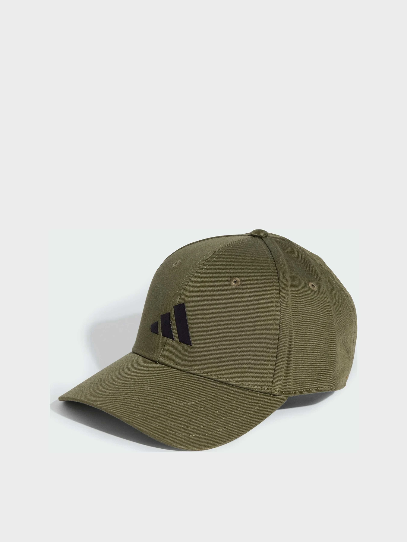 Шапки и кепки Adidas Культовые силуэты модель JP0395 Шапки и кепки Adidas Культовые силуэты модель JP0395 Фото