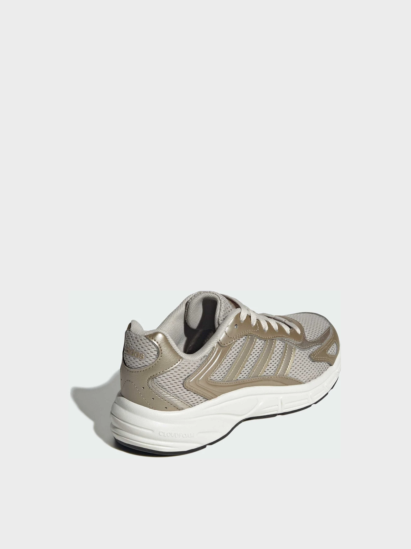 Кроссовки Adidas модель JH6912 Кроссовки Adidas модель JH6912 Фото