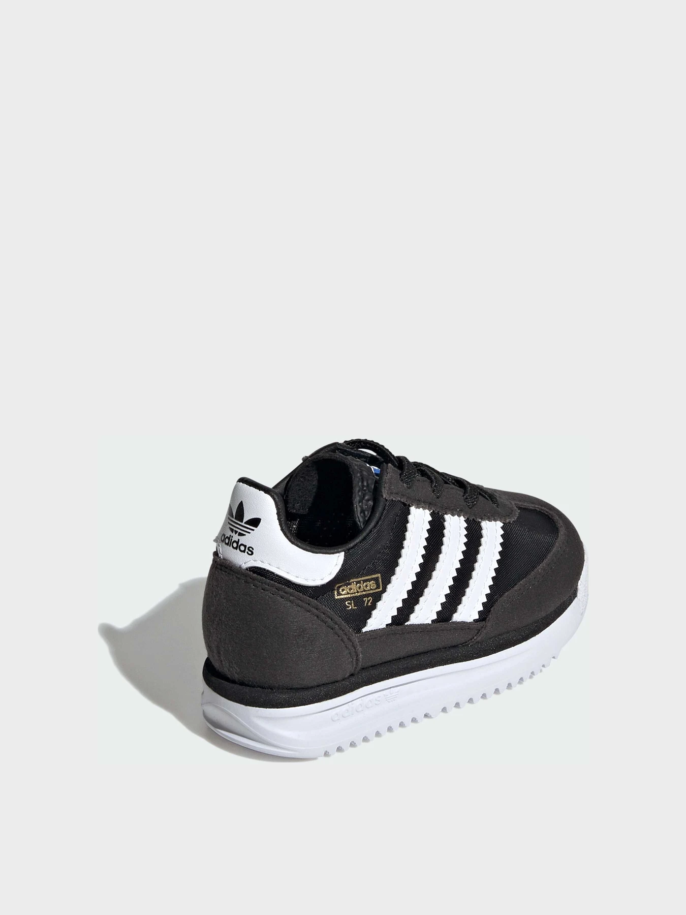 Кросівки Adidas модель IH2978 Кросівки Adidas модель IH2978 Фото