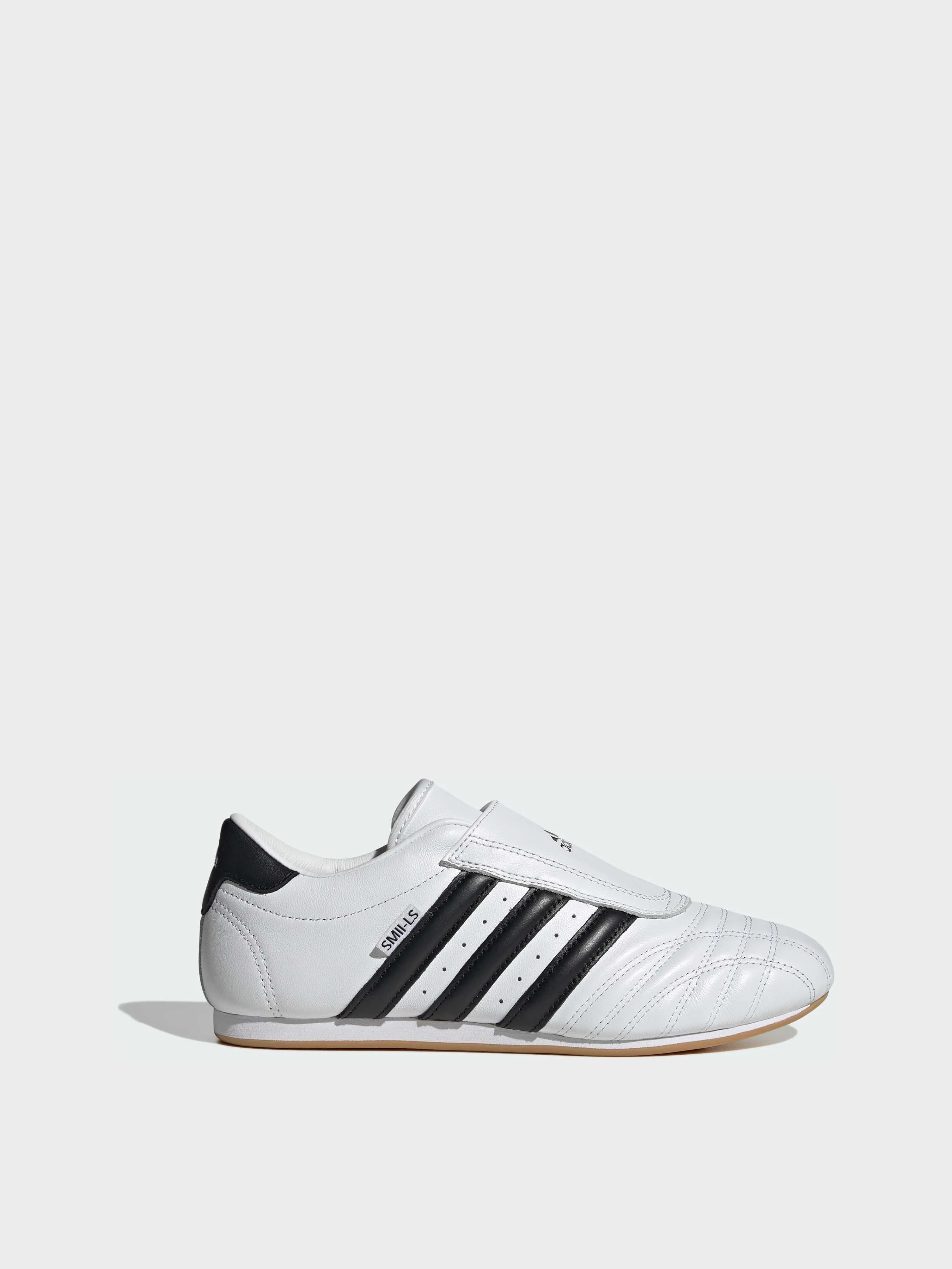 Шкіряні Жіночі Кросівки повсякденні adidas