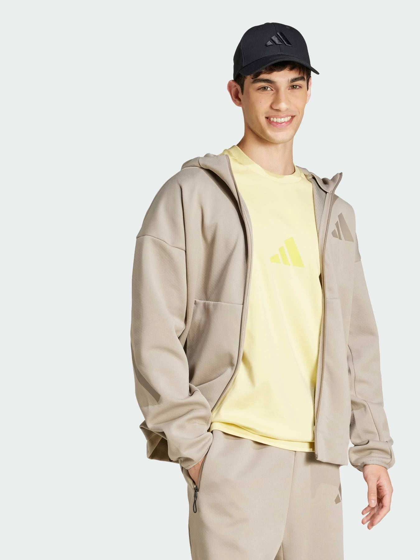 Худі та світшоти Adidas ZNE модель JC5495 Худі та світшоти Adidas ZNE модель JC5495 Фото