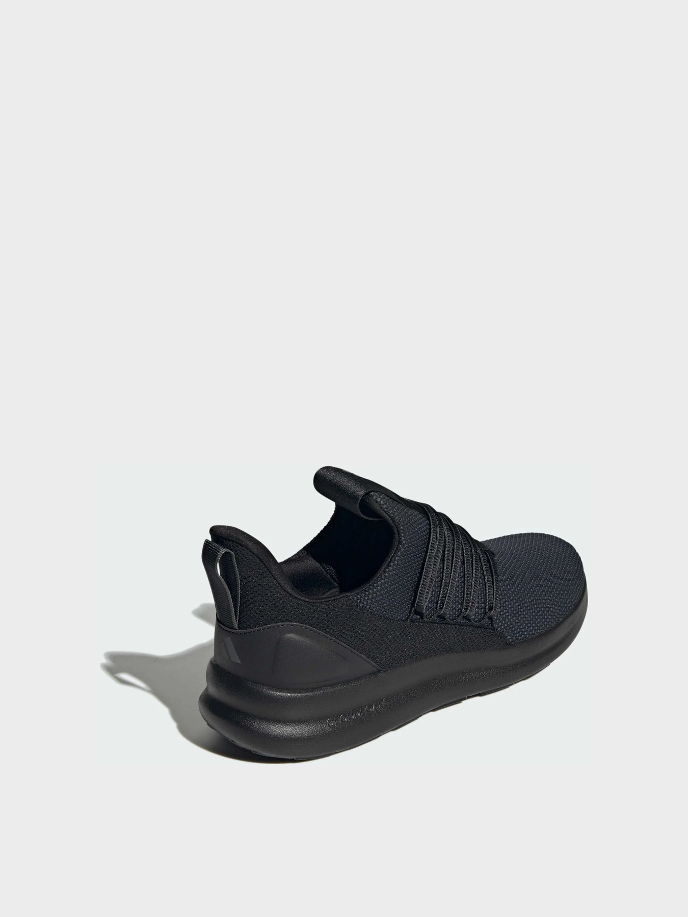 Кроссовки Adidas модель IE6327 Кроссовки Adidas модель IE6327 Фото