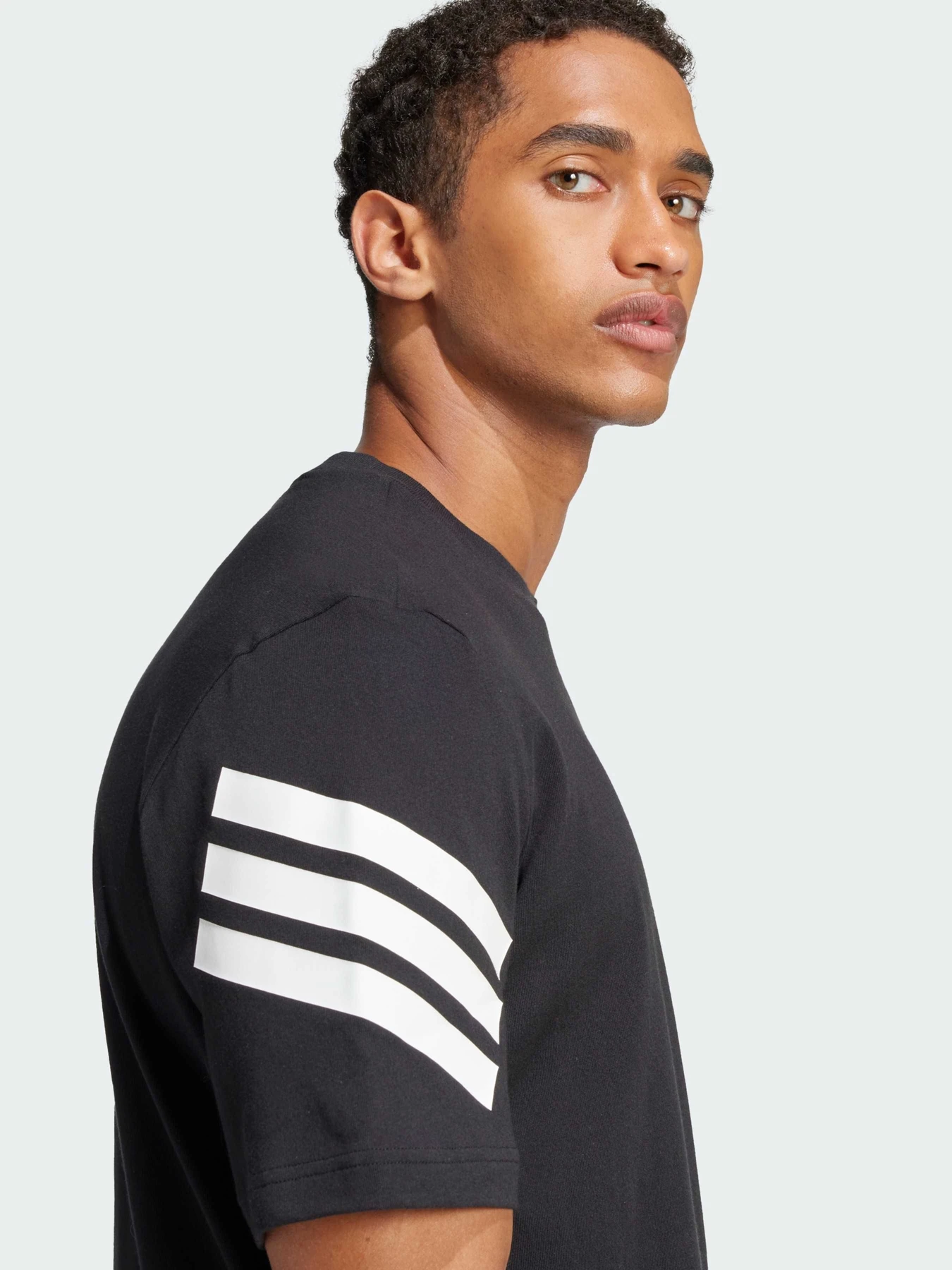 Футболки и поло Adidas 3 Stripes модель JD4877 Футболки и поло Adidas 3 Stripes модель JD4877 Фото