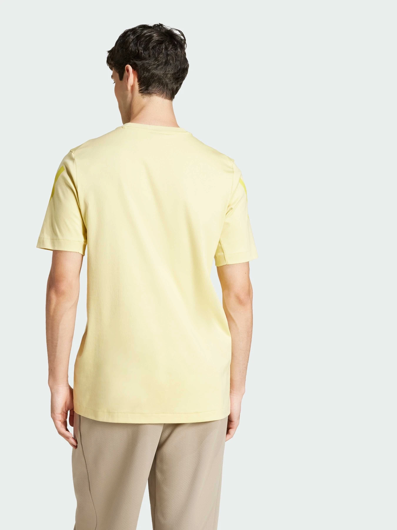 Футболки і поло Adidas ZNE модель JD5981 Футболки і поло Adidas ZNE модель JD5981 Фото