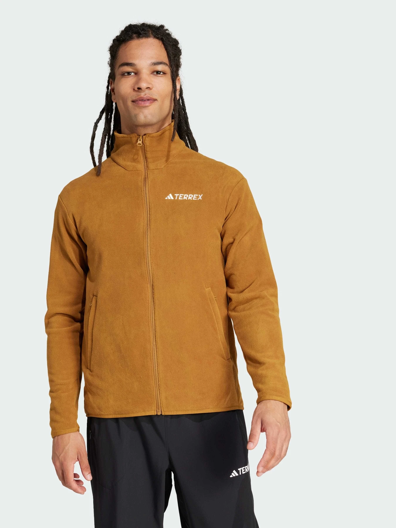 Худи и свитшоты Adidas модель JP0797 Фото