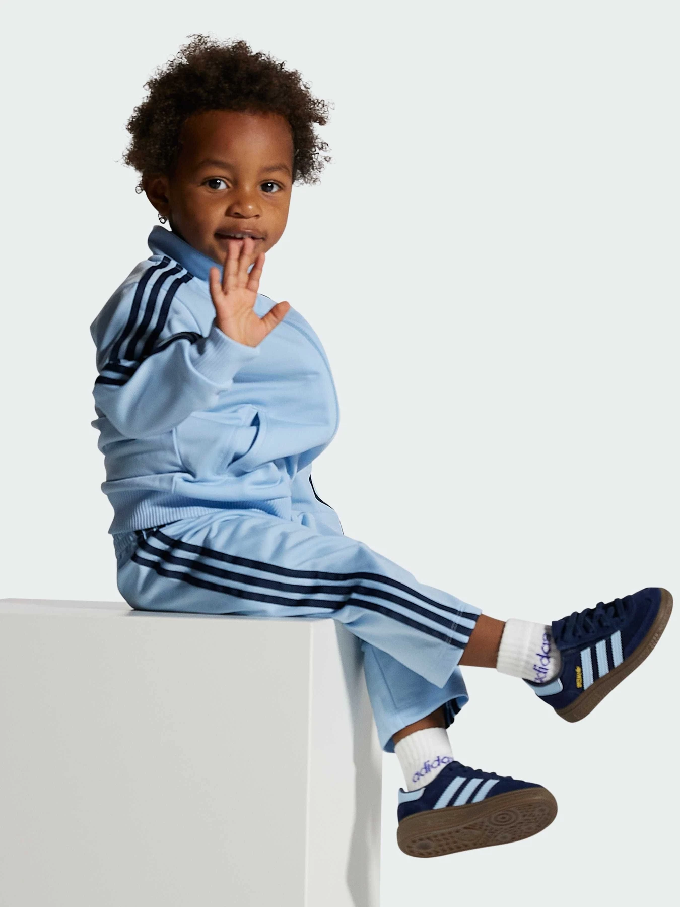 Кеди Adidas Spezial модель JI2899 Кеди Adidas Spezial модель JI2899 Фото