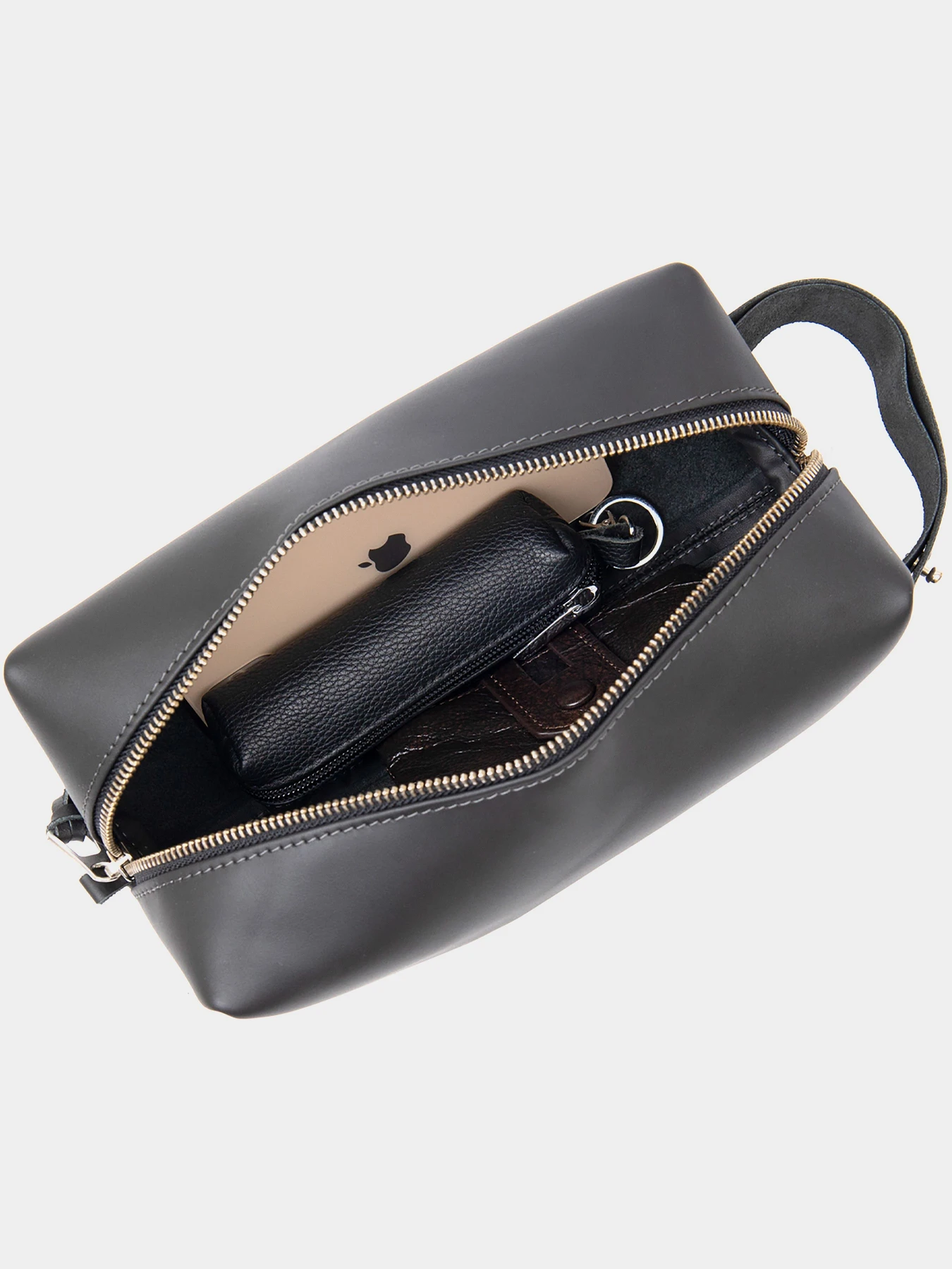 Мужской матовый кожаный несессер GRANDE PELLE Черный Grande Pelle модель bag24_11508 Мужской матовый кожаный несессер GRANDE PELLE Черный Grande Pelle модель bag24_11508 Фото