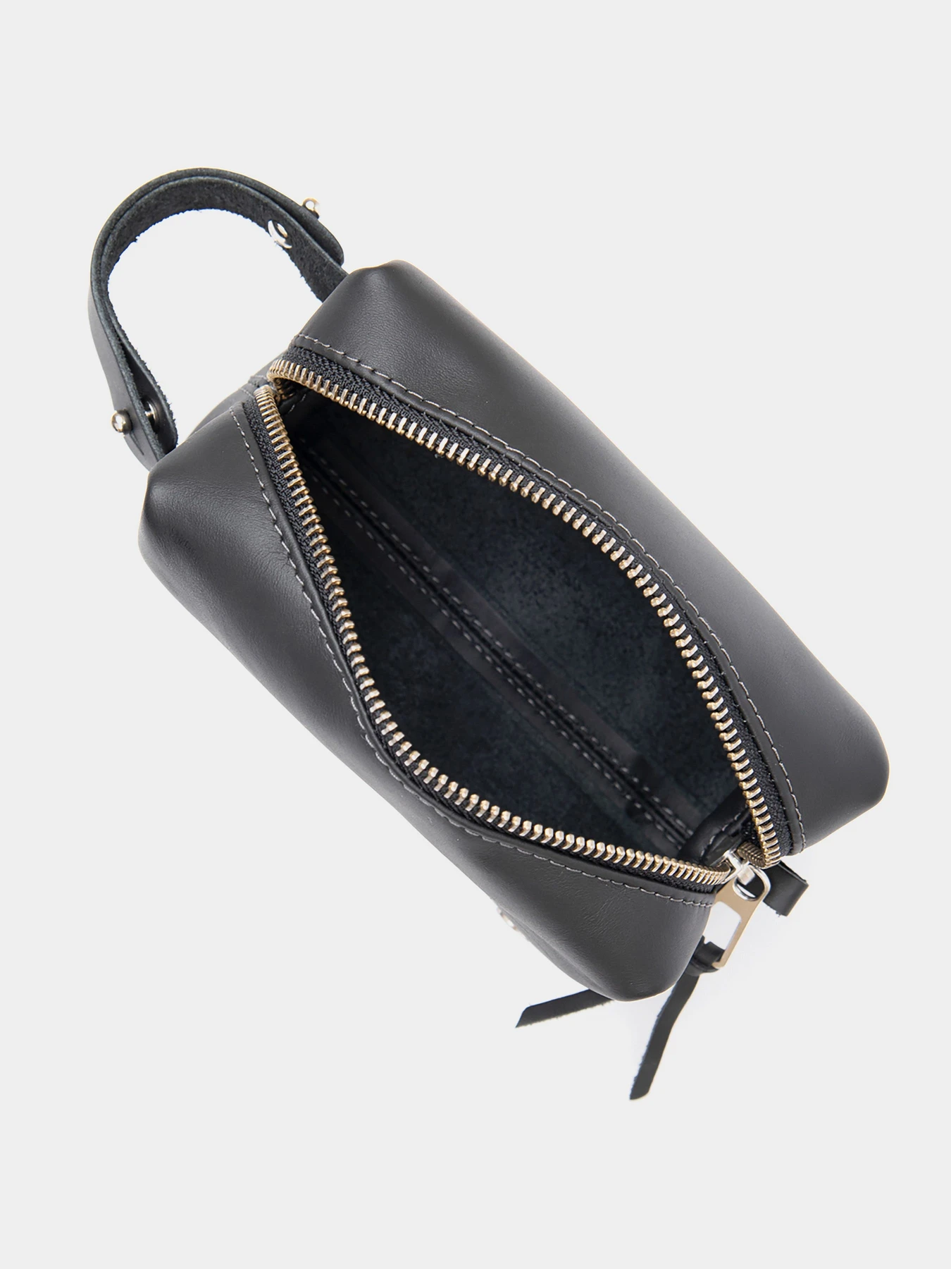 Кожаная Органайзер-косметичка для мужчин GRANDE PELLE Черный Grande Pelle модель bag24_11507 Кожаная Органайзер-косметичка для мужчин GRANDE PELLE Черный Grande Pelle модель bag24_11507 Фото