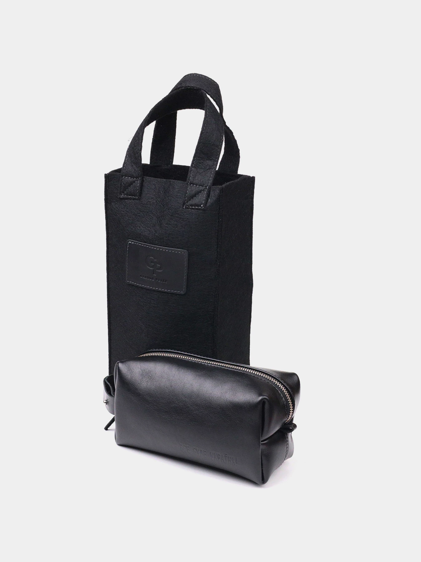Органайзер-косметичка среднего размера из гладкой кожи на молнии Grande Pelle модель bag24_16764 Органайзер-косметичка среднего размера из гладкой кожи на молнии Grande Pelle модель bag24_16764 Фото
