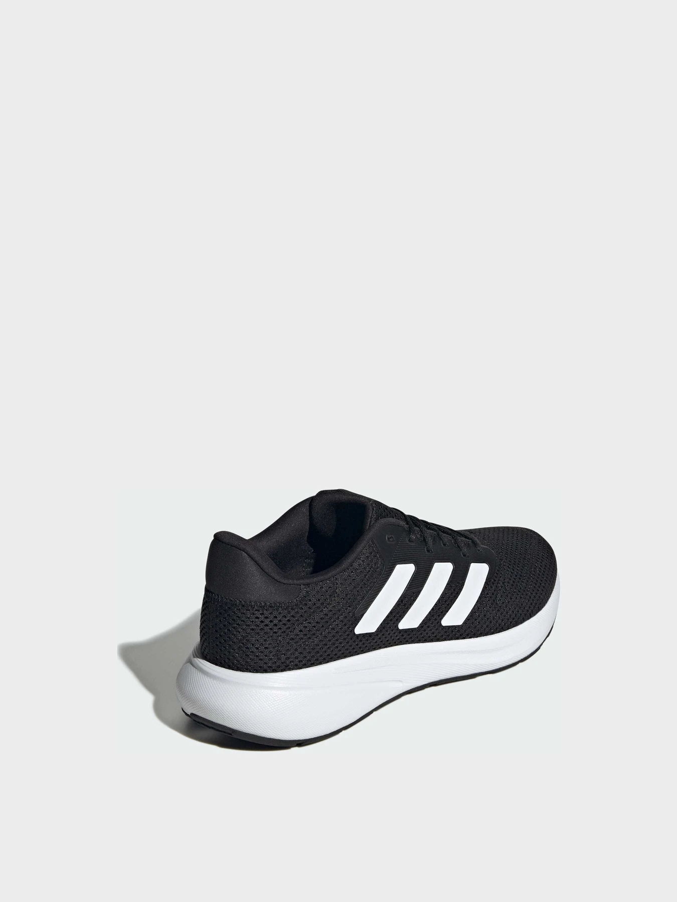 Кроссовки Adidas Response модель IH6100 Кроссовки Adidas Response модель IH6100 Фото