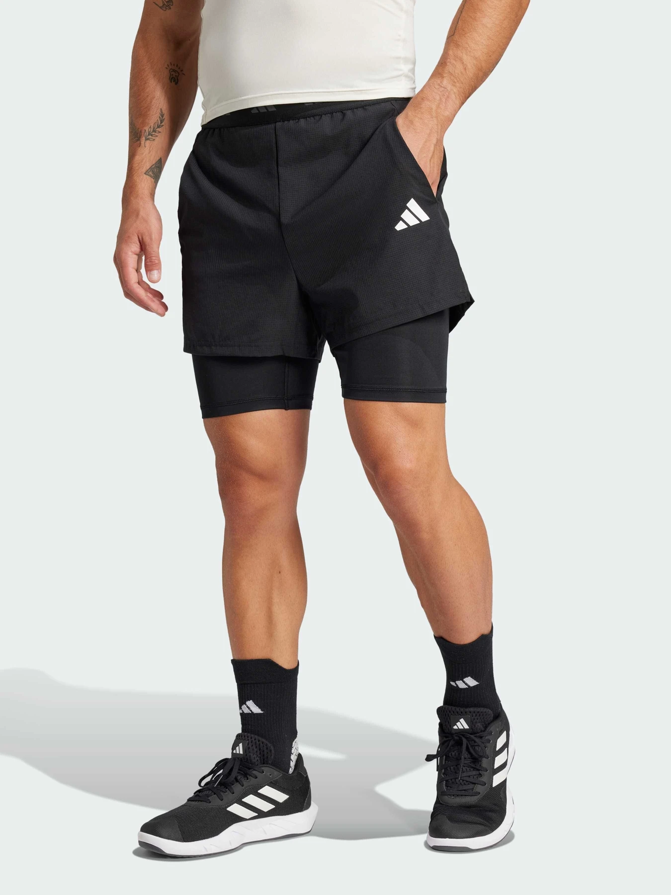 Шорты Adidas модель JE5665 Шорты Adidas модель JE5665 Фото