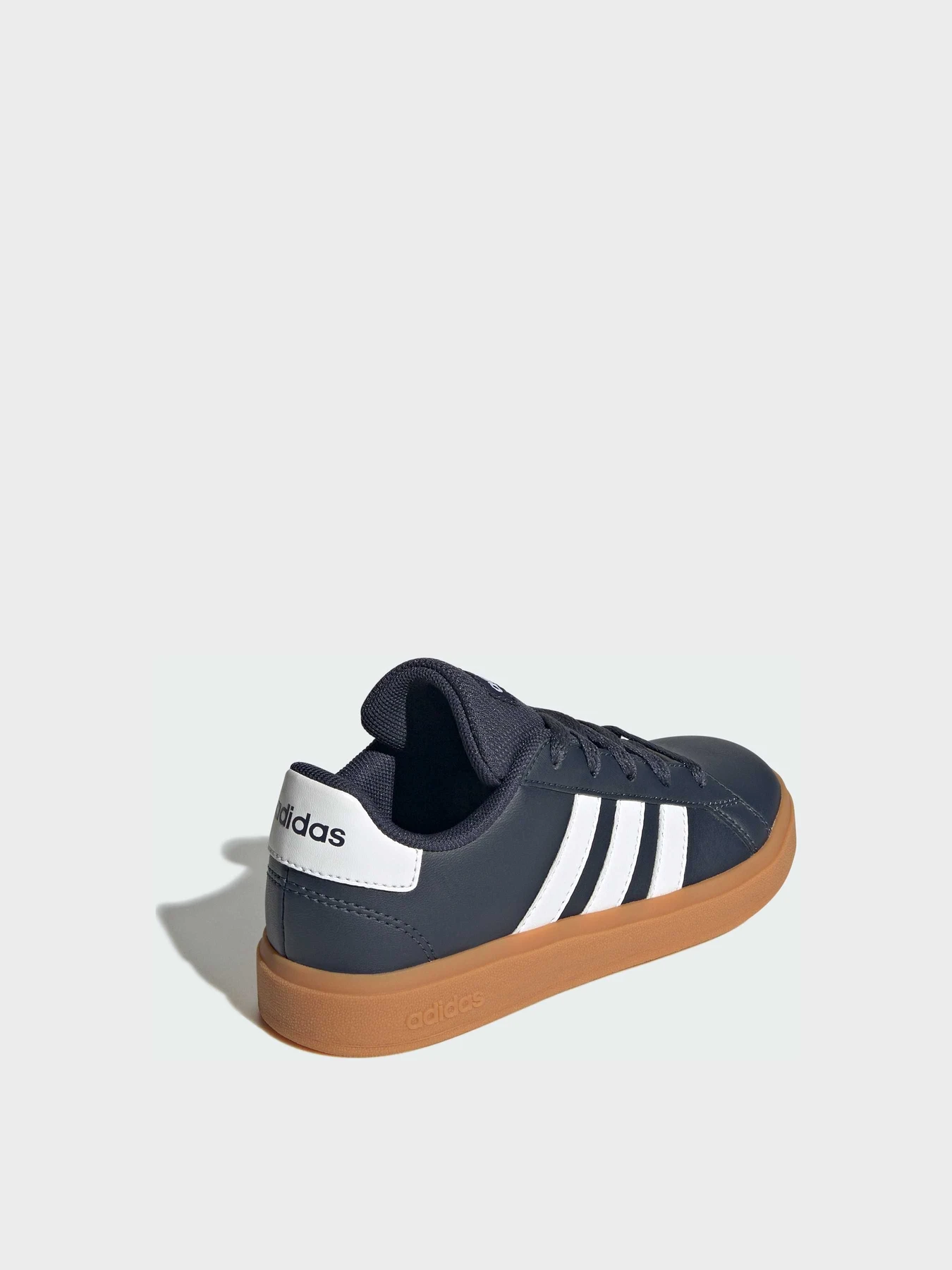 Кеды Adidas Grand Court модель JI0970 Кеды Adidas Grand Court модель JI0970 Фото