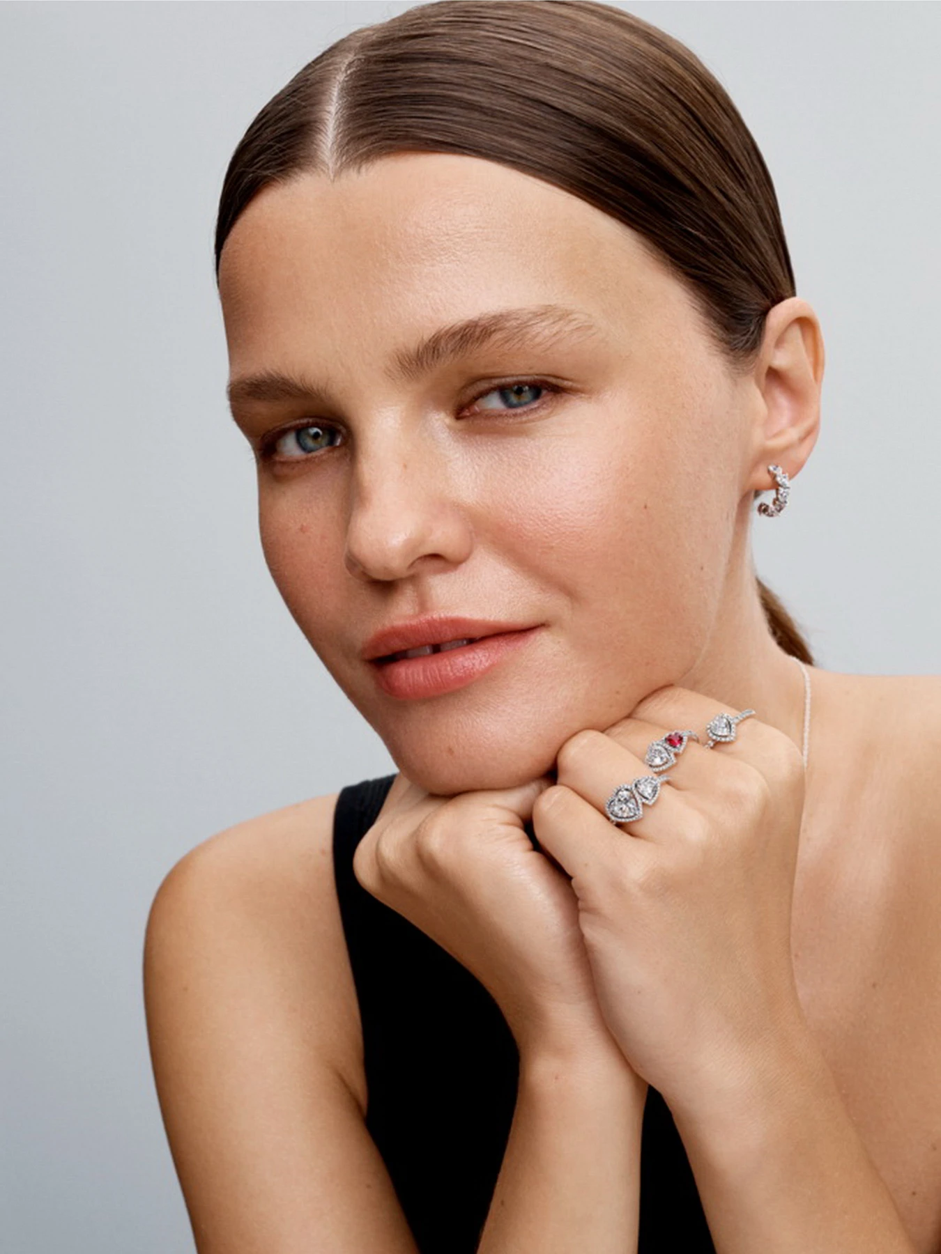 Серьги-подвески PANDORA модель 293657C01 Серьги-подвески PANDORA модель 293657C01 Фото
