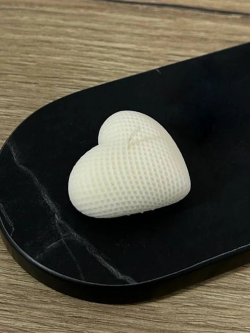 Свеча "Сердце S" ароматическая из натурального оливкового воска Candle Design модель 130.2005 Фото