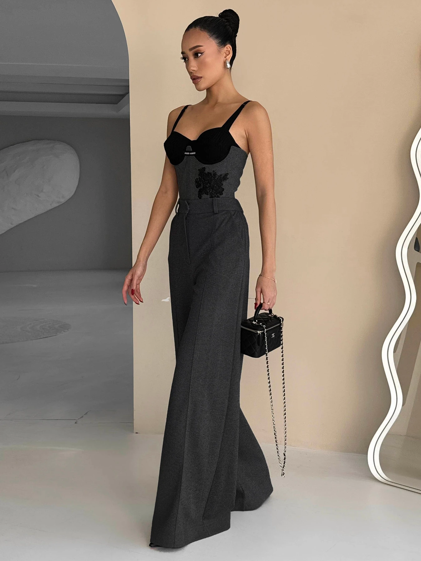 Костюмы Jadone Fashion модель Kostyum_KendiTetra_graf Фото