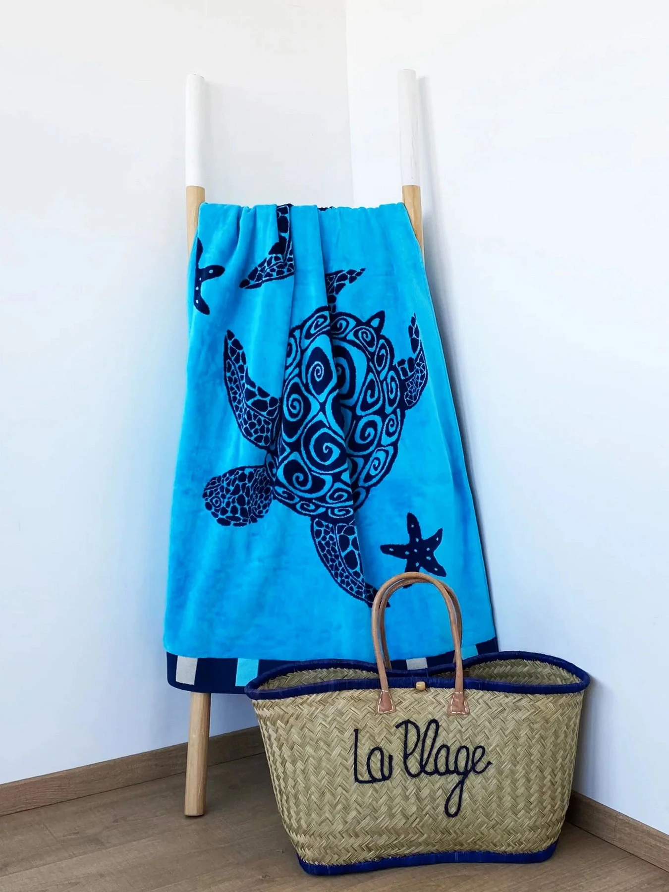 Туристическое полотенце Le Comptoir de la plage Пляжний Рушник модель Bellia_Blue Туристическое полотенце Le Comptoir de la plage Пляжний Рушник модель Bellia_Blue Фото
