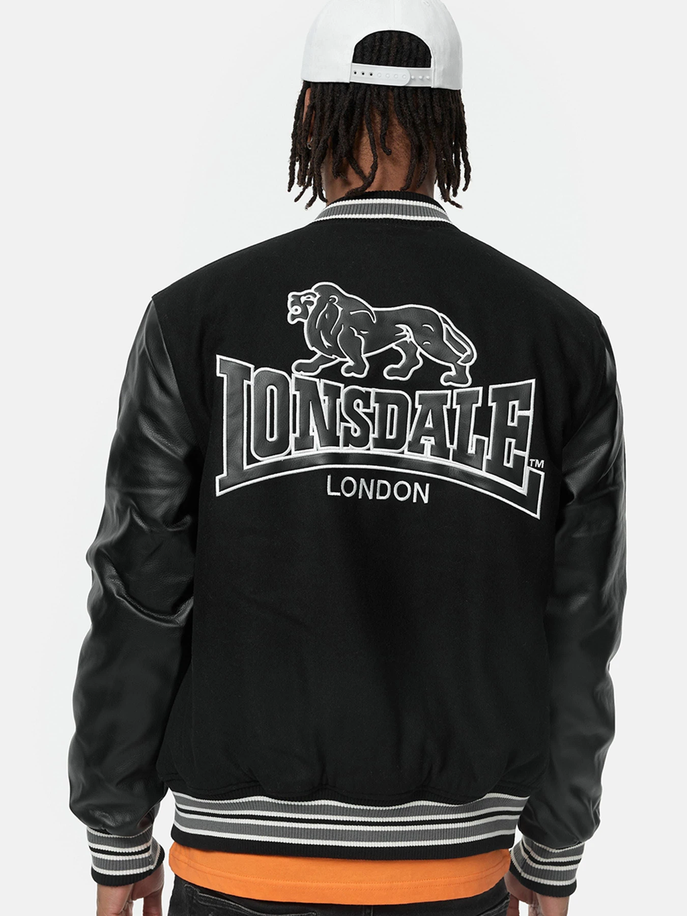 Куртки та дублянки Lonsdale модель 118025 Фото