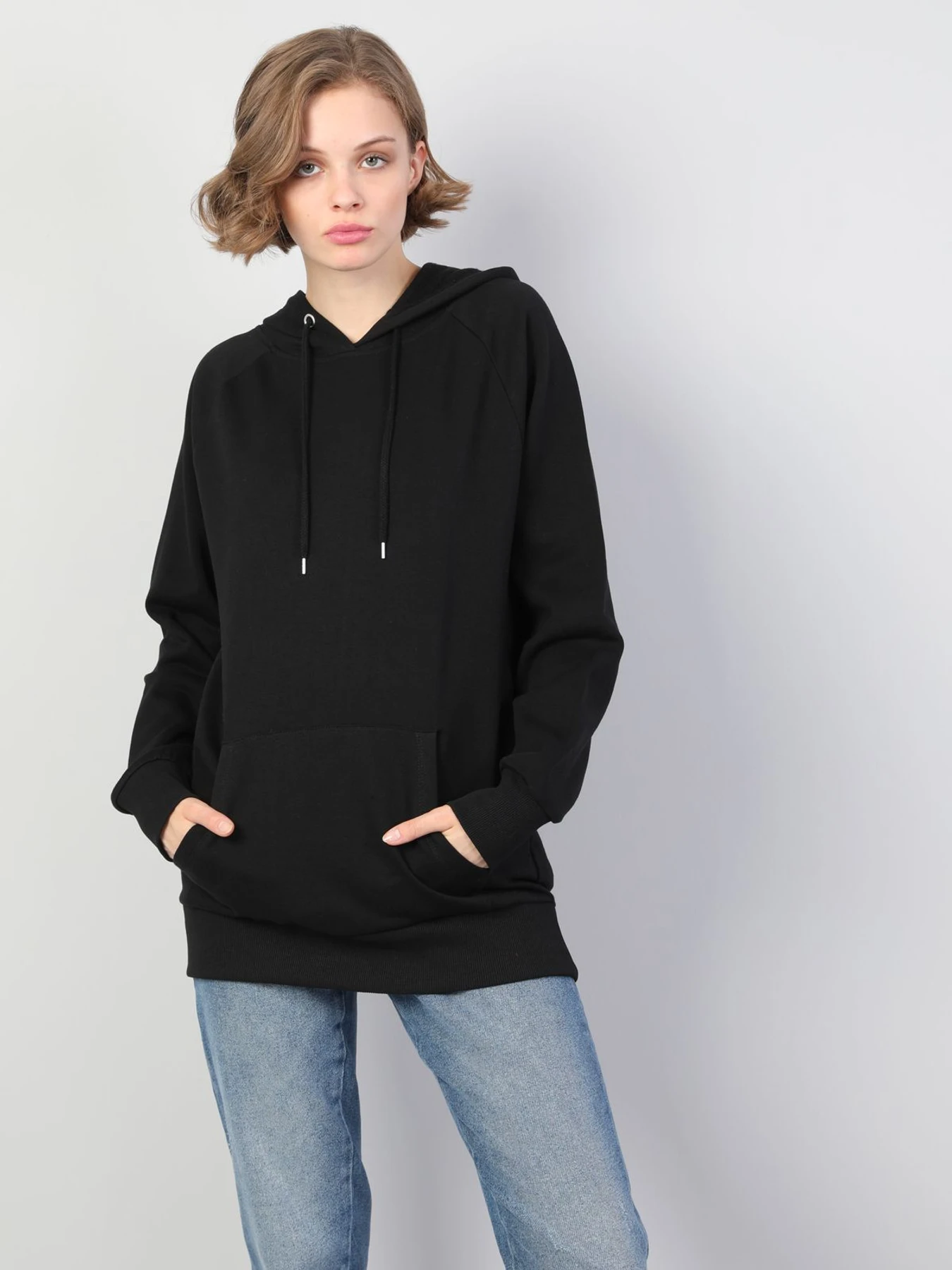 Худи и свитшоты Colin’s модель CL1045200_Q1.V1_BLK Фото