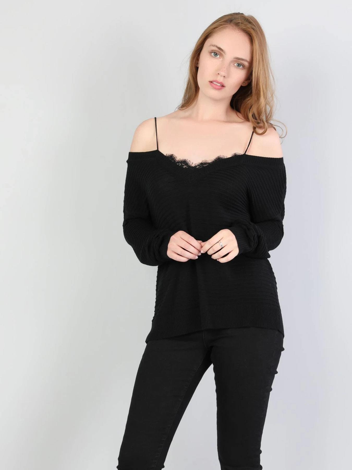 Худи и свитшоты Colin’s модель CL1045024_Q1.V1_BLK Фото