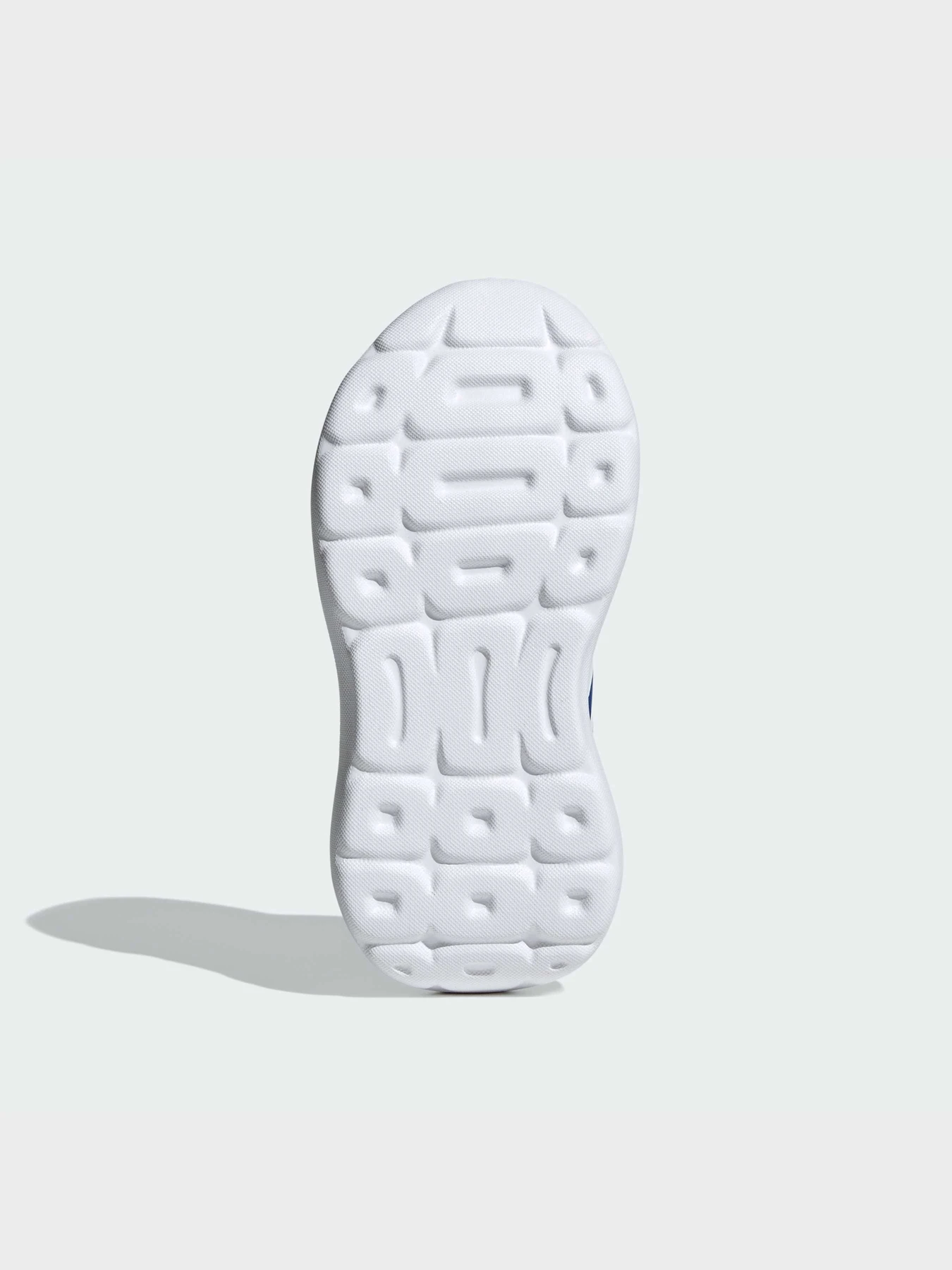 Кроссовки Adidas модель IE5989 Кроссовки Adidas модель IE5989 Фото