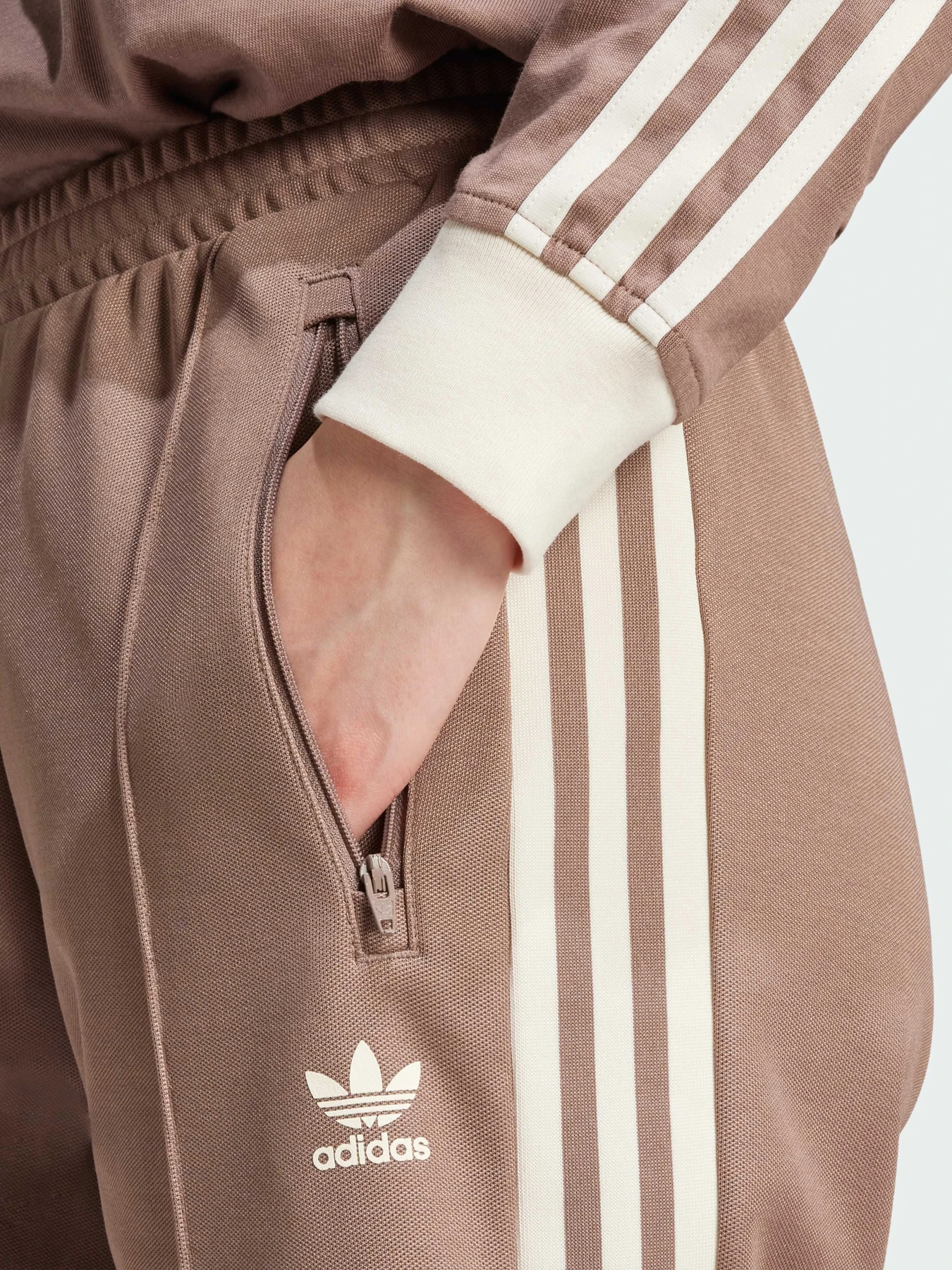 Брюки Adidas Adicolor модель JC5792 Фото