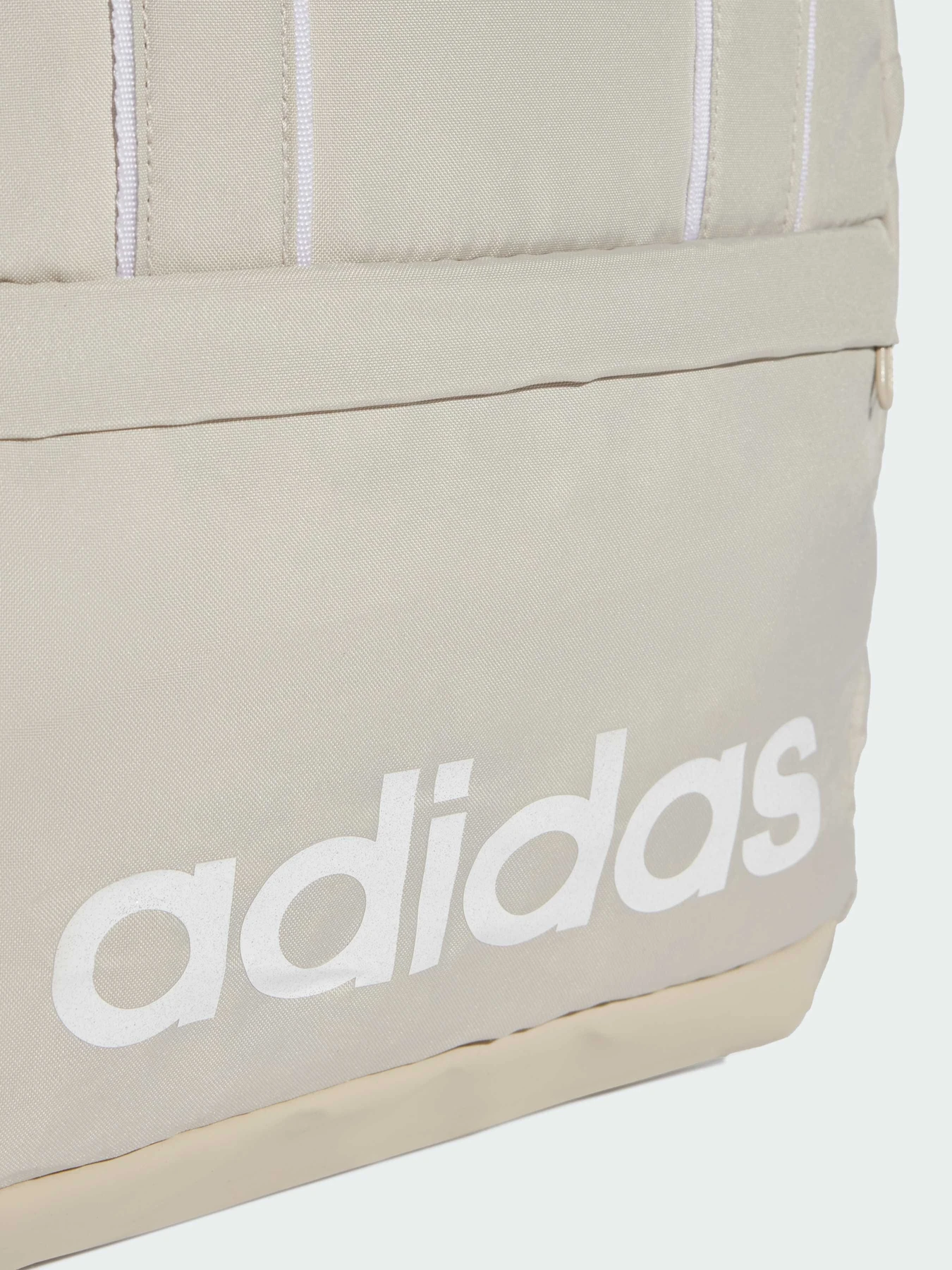 Рюкзаки Adidas модель JD1792 Рюкзаки Adidas модель JD1792 Фото