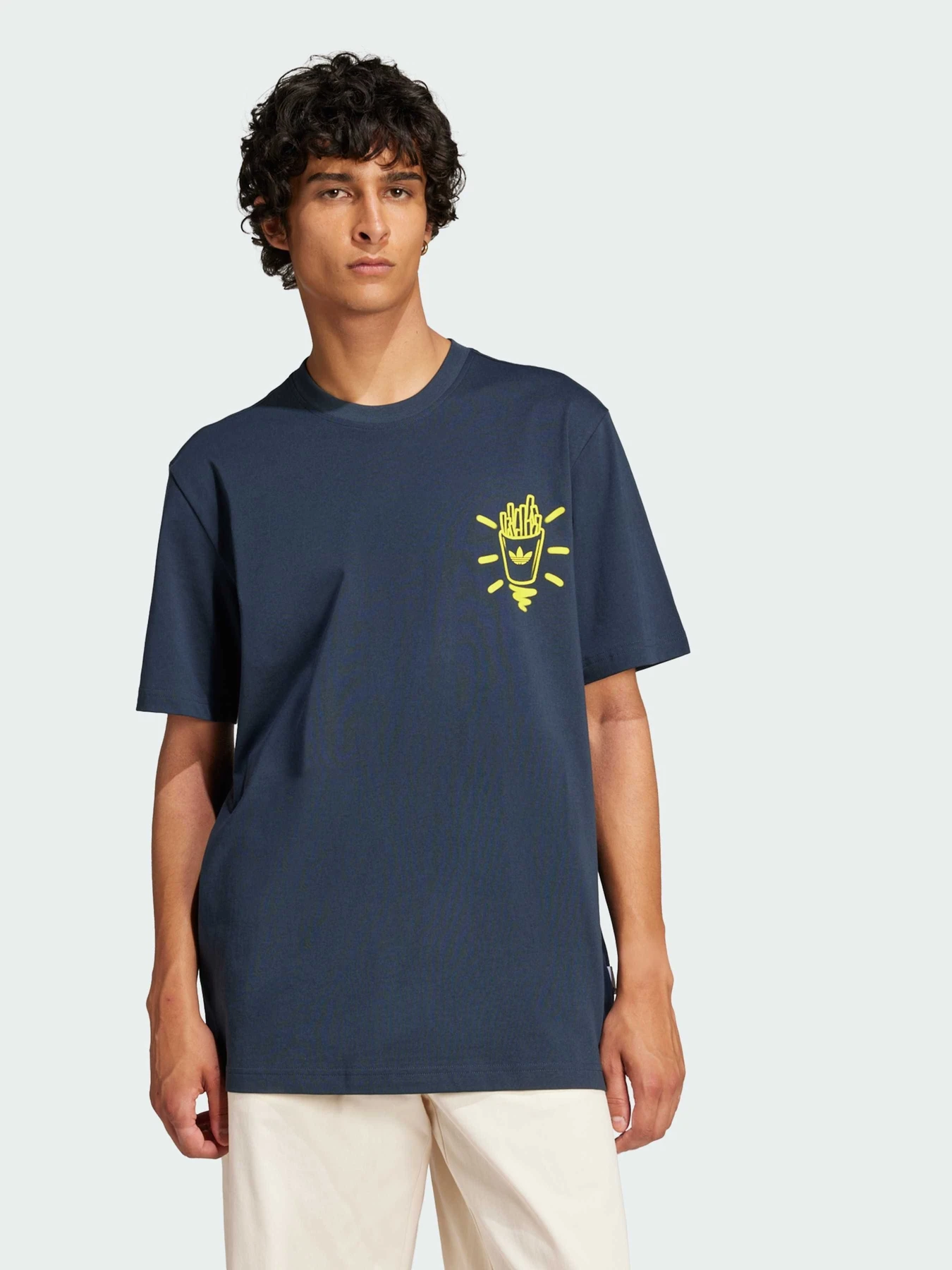 Футболки і поло Adidas Graphics модель JP4500 Футболки і поло Adidas Graphics модель JP4500 Фото