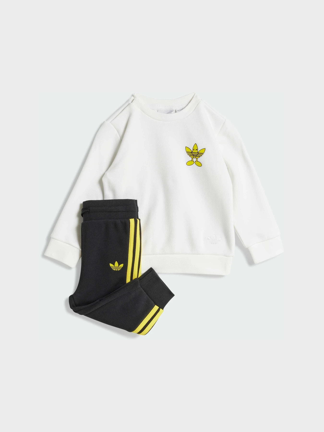 Костюмы Adidas модель JD0475 Костюмы Adidas модель JD0475 Фото