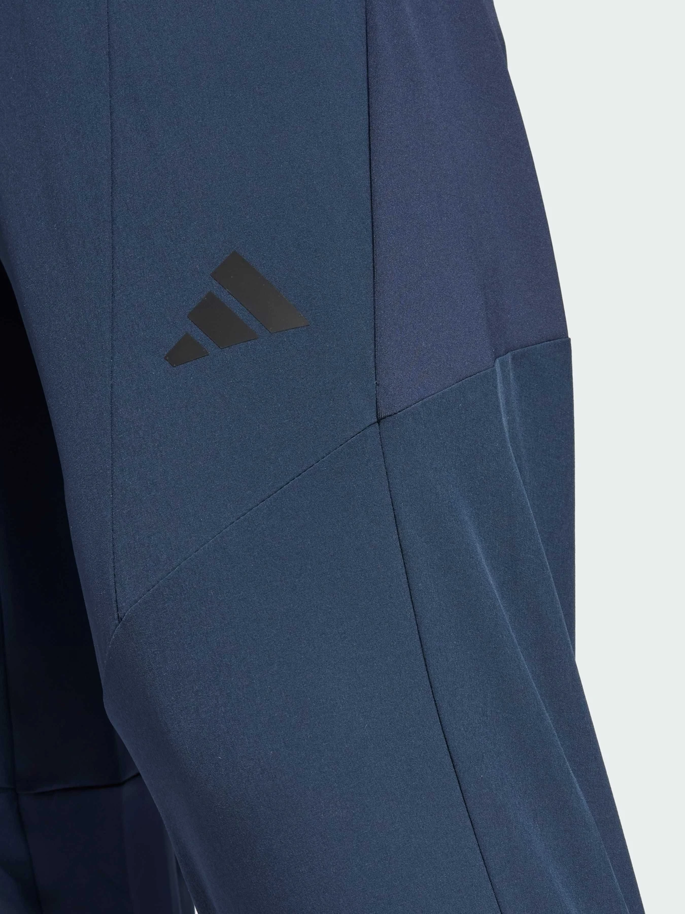 Брюки Adidas Clima модель JI8160 Брюки Adidas Clima модель JI8160 Фото