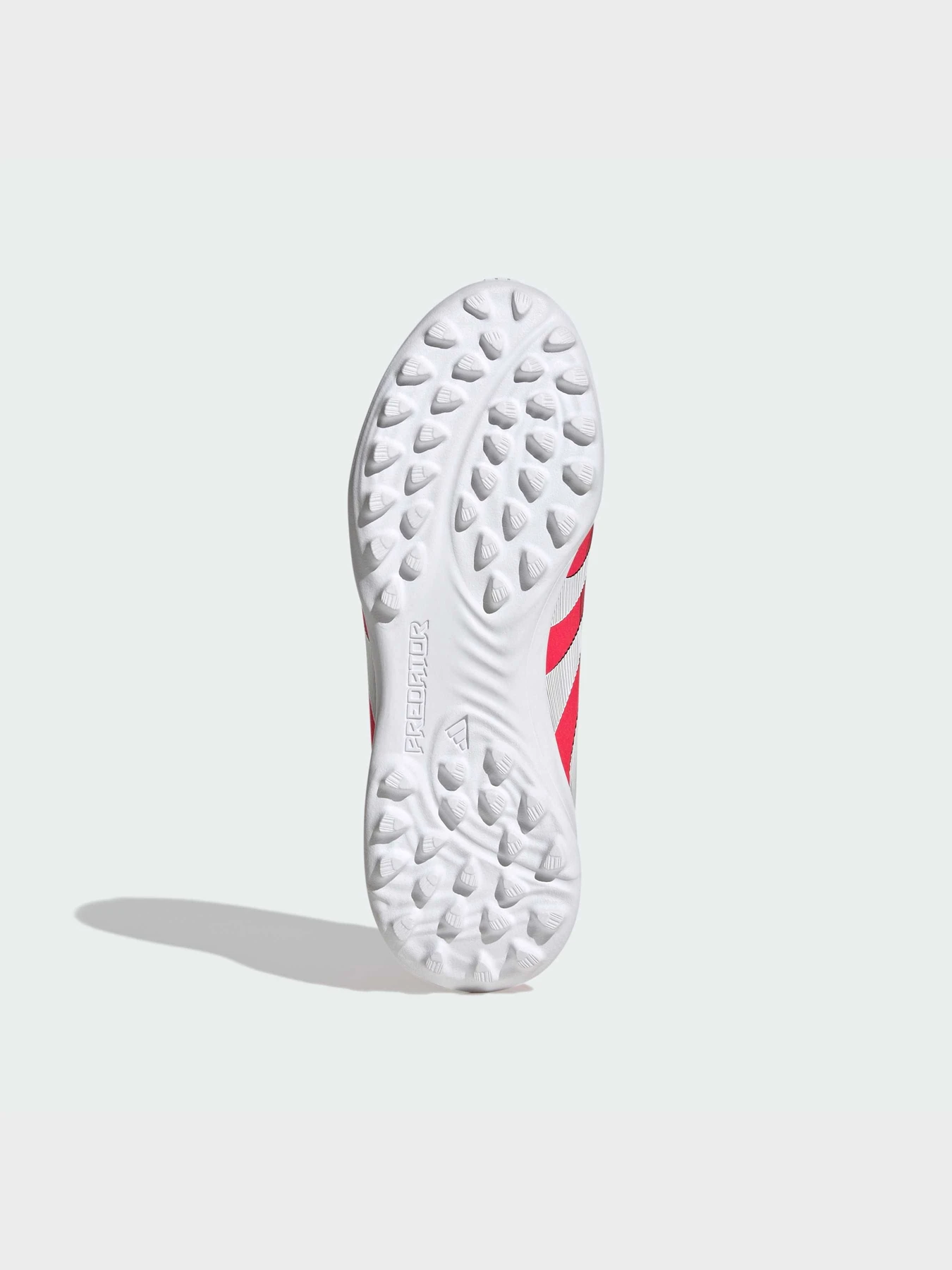 Кроссовки Adidas Predator модель ID3798 Кроссовки Adidas Predator модель ID3798 Фото