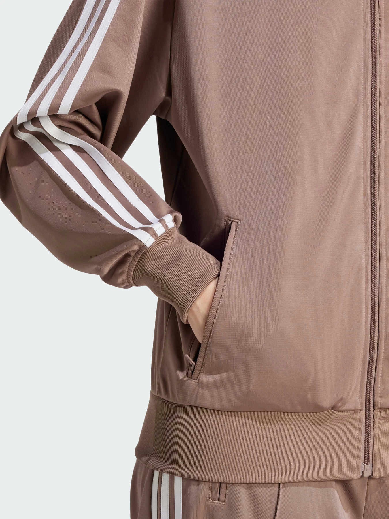 Худі та світшоти Adidas модель JC8253 Фото