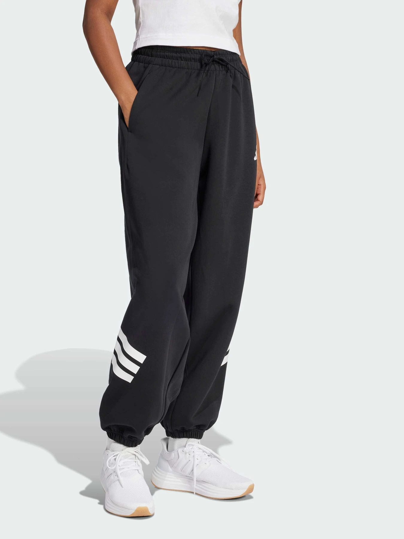 Брюки Adidas 3 Stripes модель JE0141 Фото