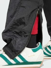 Брюки Adidas EQT модель JM6688 Фото