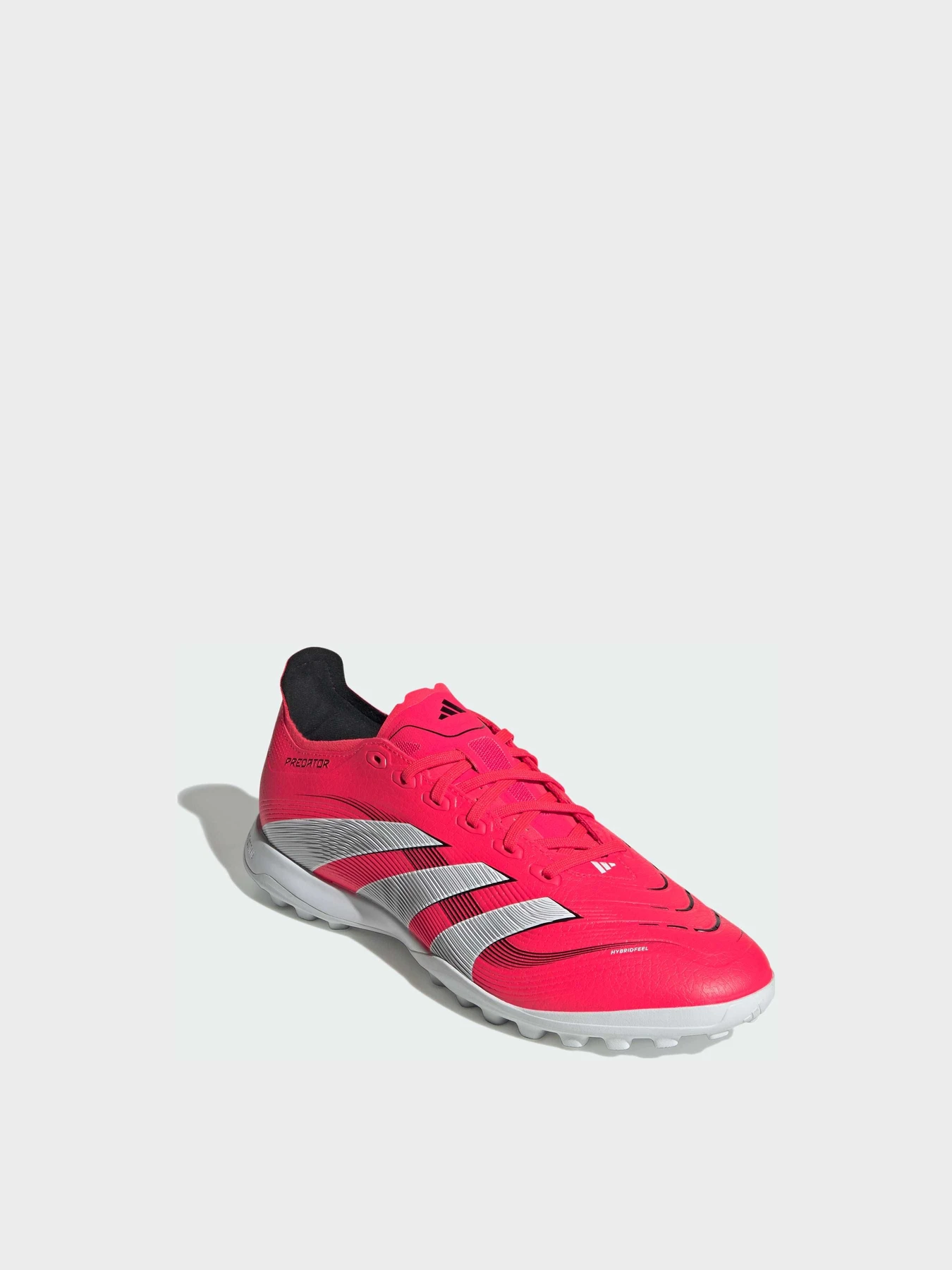 Кроссовки Adidas Predator модель ID3769 Кроссовки Adidas Predator модель ID3769 Фото